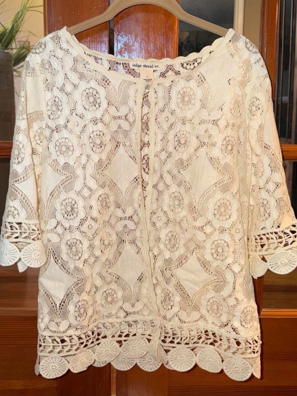 Women's Cream Lace Overlay Top